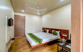 Oyo 11929 Hotel Ridhi Sidhi